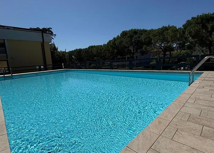 The Blue Window 代森扎诺-德尔加达